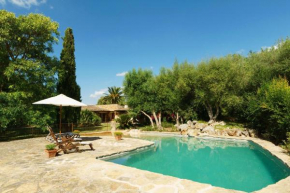 Гостиница Villa Amengual  Бухер